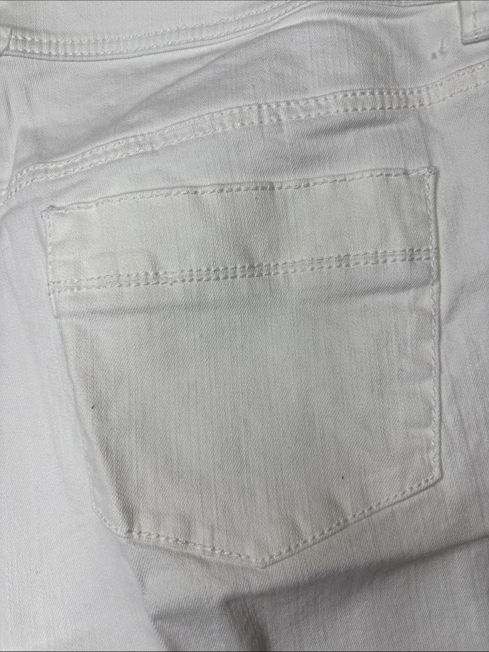 CJ Banks White Women's Bermuda Shorts - Picture 8 of 10